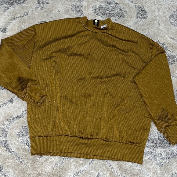 Zara Gold and Black Stripe Pop Over with long Sleeve - Picture 2 of 12